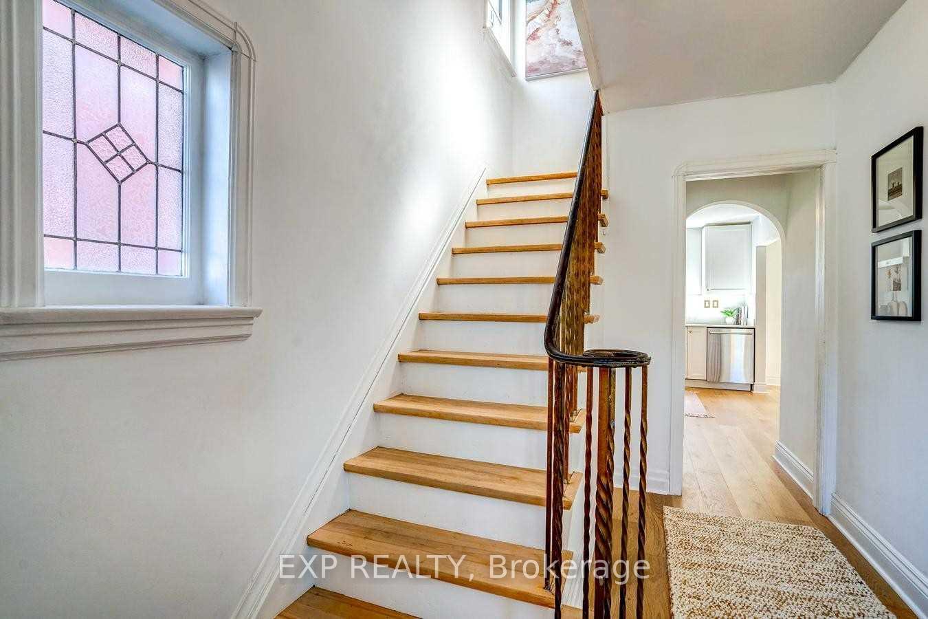 Photo 10 of Unit Upper, 960 Pape Avenue, Toronto, Broadview North — HOMEH