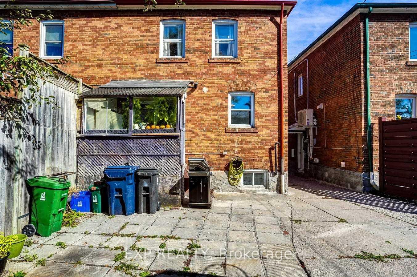 Photo 24 of Unit Upper, 960 Pape Avenue, Toronto, Broadview North — HOMEH