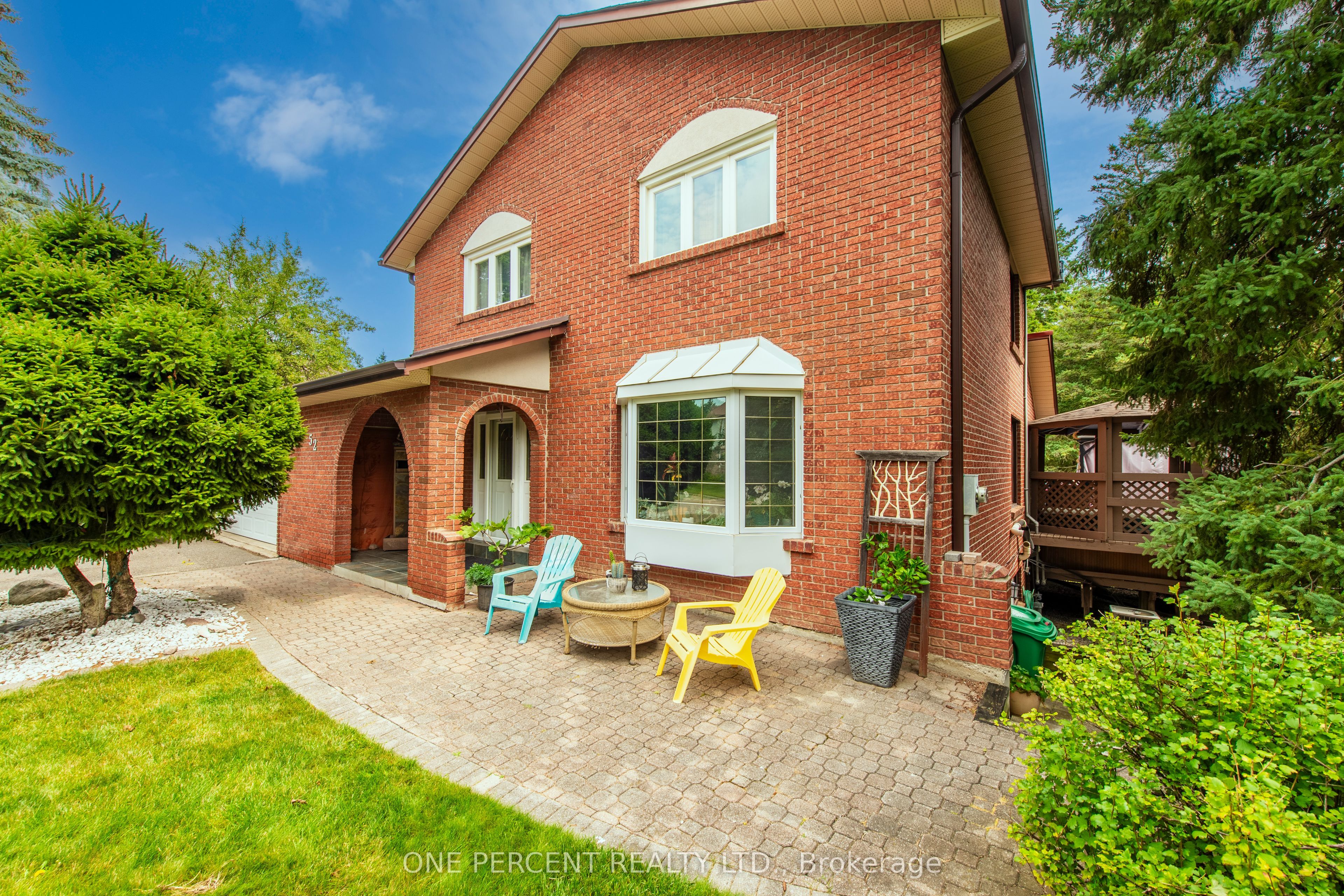 Photo 42 of 52 Boreham Circle, Brampton, Snelgrove — HOMEH