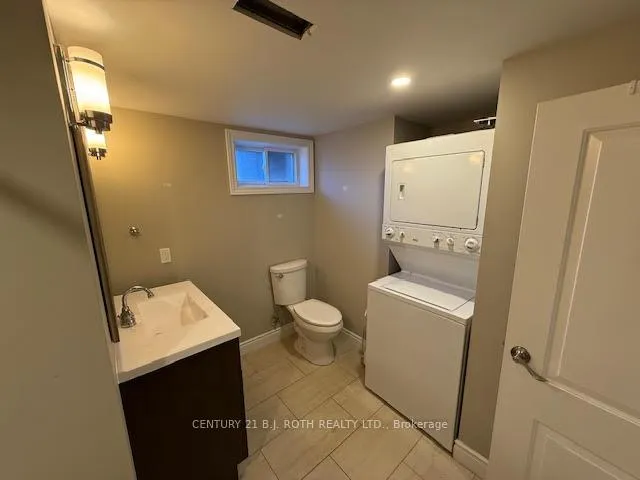 Photo 7 of Unit 2, 133 Cook Street, Barrie, Codrington — HOMEH
