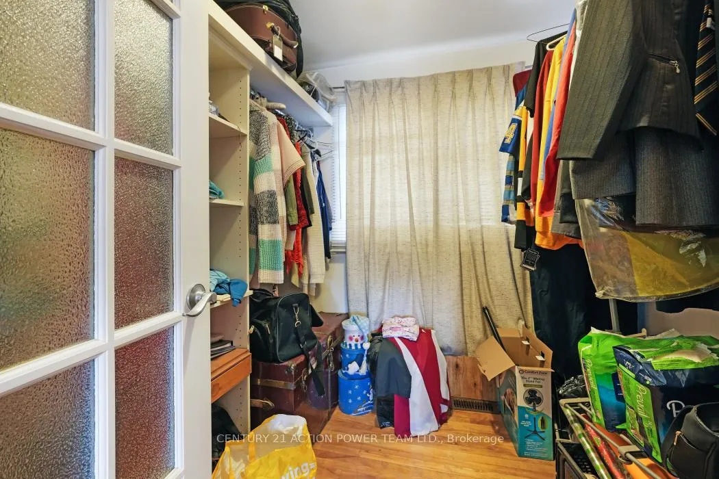 Photo 18 of 642 Borthwick Avenue, Ottawa, Castle Heights/Rideau High — HOMEH