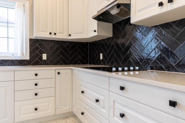 Photo 4 of 8 Venture Way, Thorold, Rolling Meadows — HOMEH
