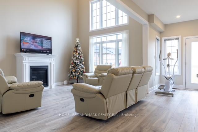 Photo 13 of 8 Venture Way, Thorold, Rolling Meadows — HOMEH
