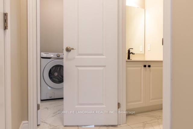 Photo 17 of 8 Venture Way, Thorold, Rolling Meadows — HOMEH