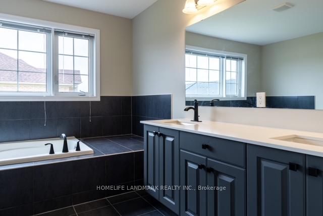 Photo 24 of 8 Venture Way, Thorold, Rolling Meadows — HOMEH
