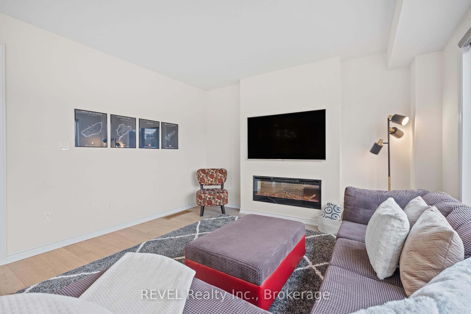 Photo 20 of 80 Explorer Way, Thorold, Rolling Meadows — HOMEH