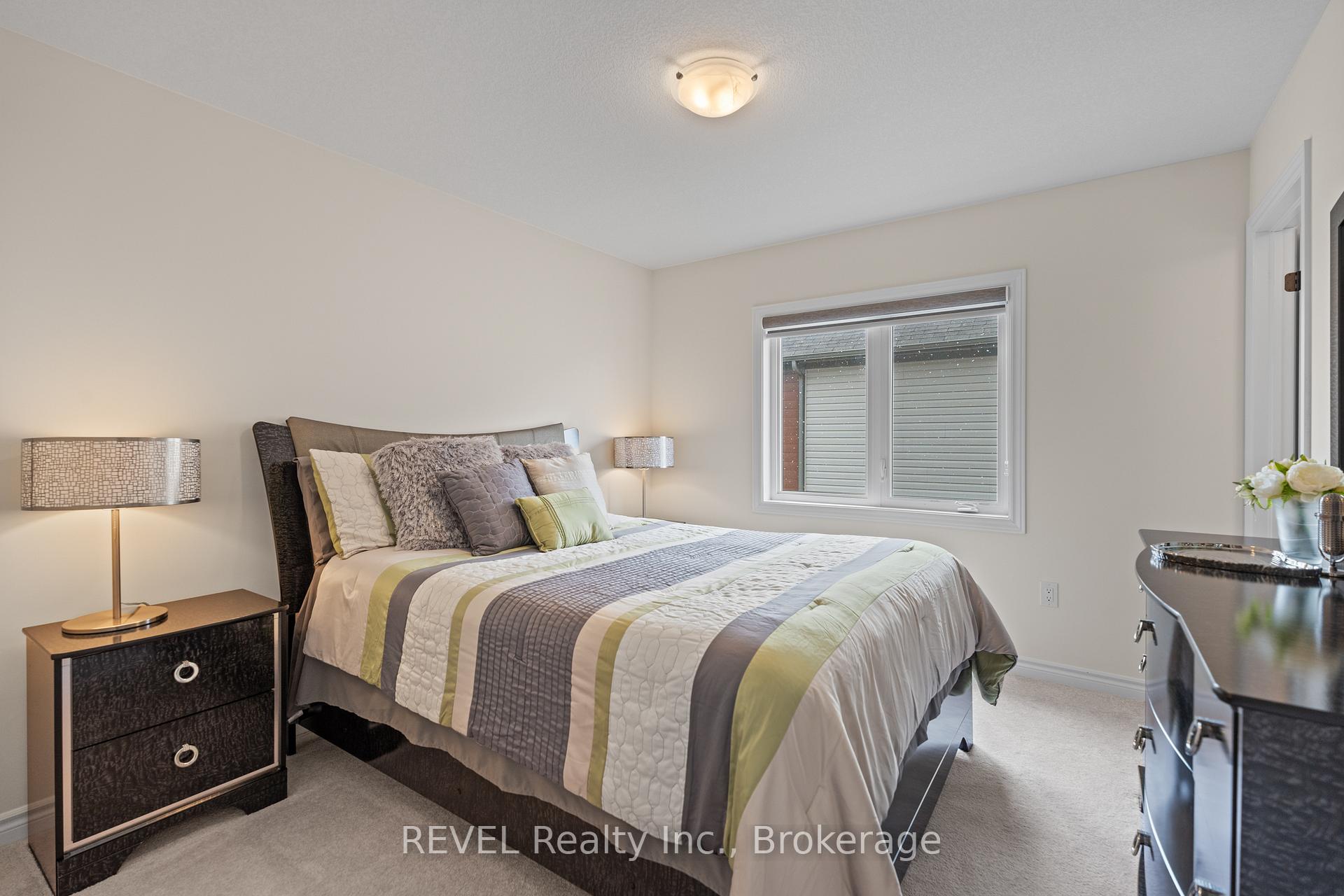 Photo 26 of 80 Explorer Way, Thorold, Rolling Meadows — HOMEH