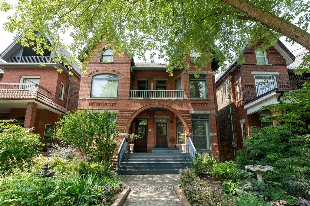 Photo 2 of Unit Back Main & Lower, 518 Euclid Avenue, Toronto, Palmerston-Little Italy — HOMEH