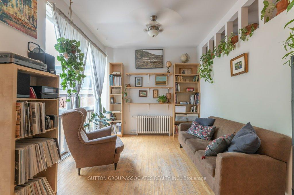 Photo 6 of Unit Back Main & Lower, 518 Euclid Avenue, Toronto, Palmerston-Little Italy — HOMEH