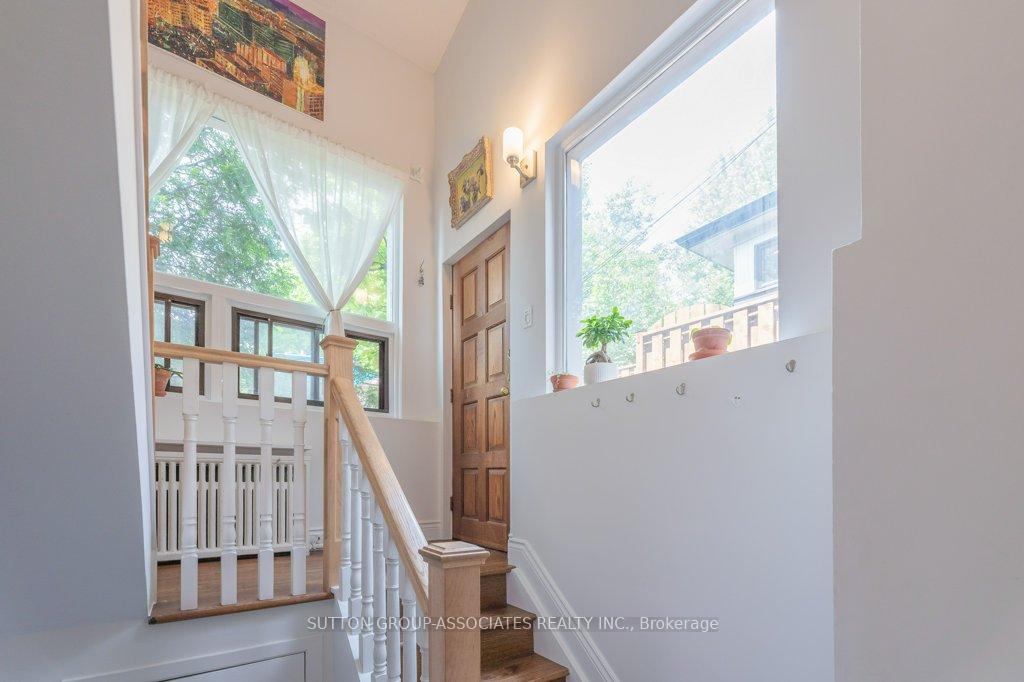 Photo 13 of Unit Back Main & Lower, 518 Euclid Avenue, Toronto, Palmerston-Little Italy — HOMEH