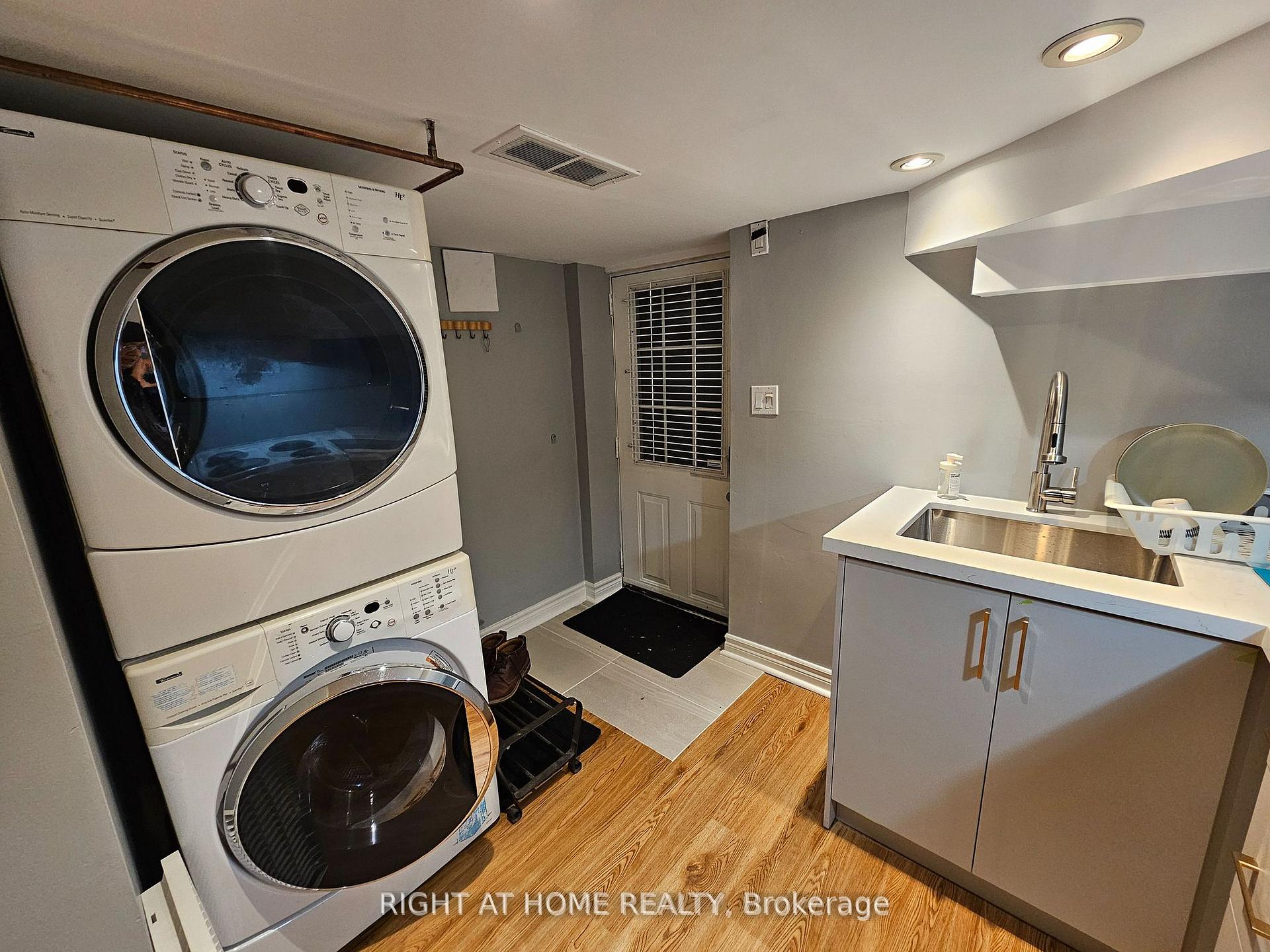 Photo 5 of Unit #2, 127 Heward Avenue, Toronto, South Riverdale — HOMEH