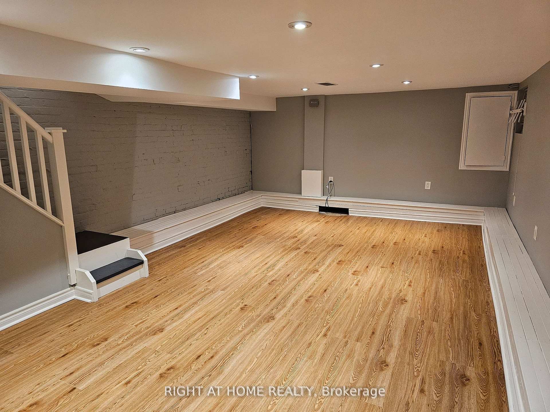 Photo 17 of Unit #2, 127 Heward Avenue, Toronto, South Riverdale — HOMEH