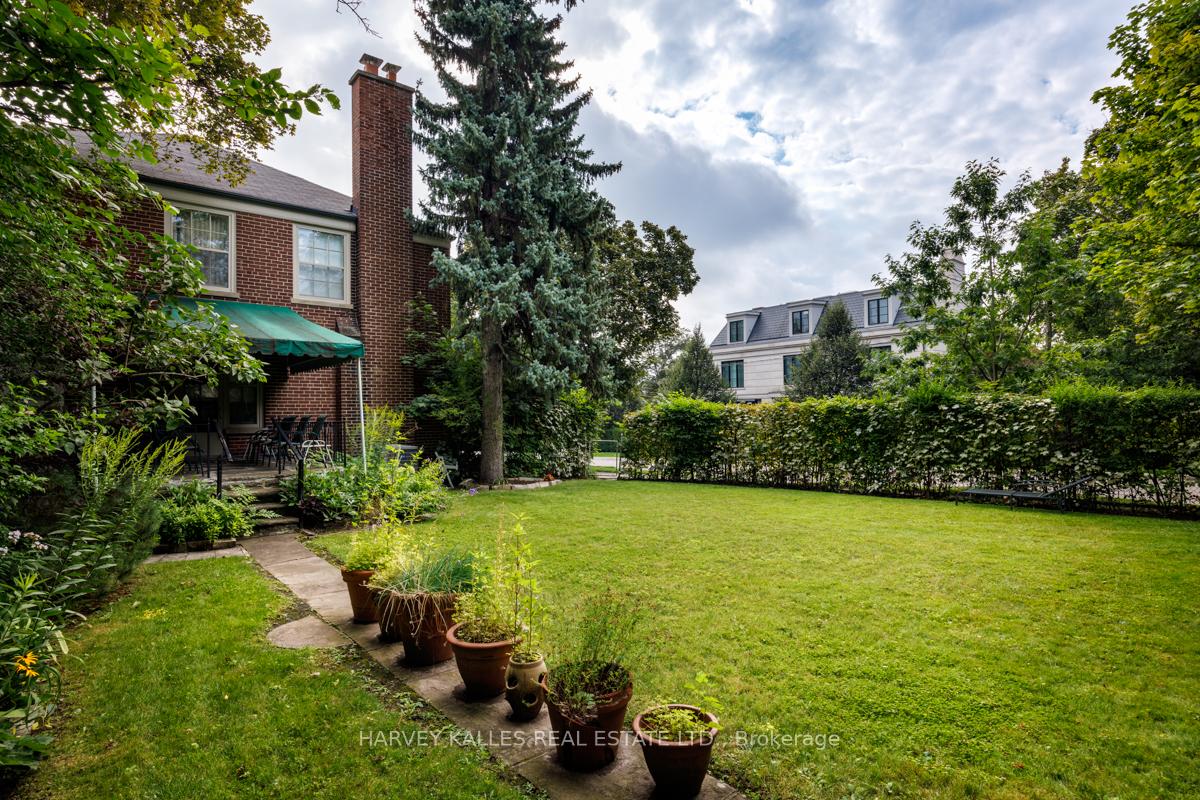 Photo 8 of 20 Ava Road, Toronto, Forest Hill South — HOMEH