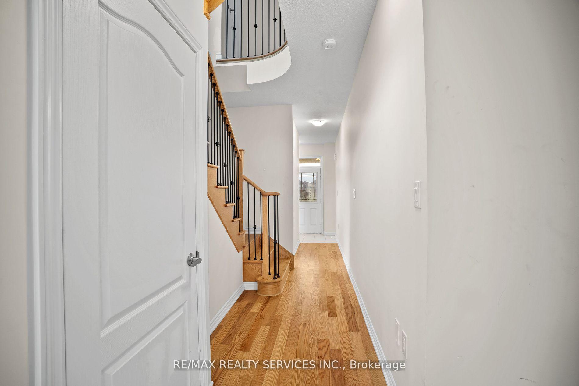 Photo 12 of 16 Concord Drive, Thorold, Rolling Meadows — HOMEH