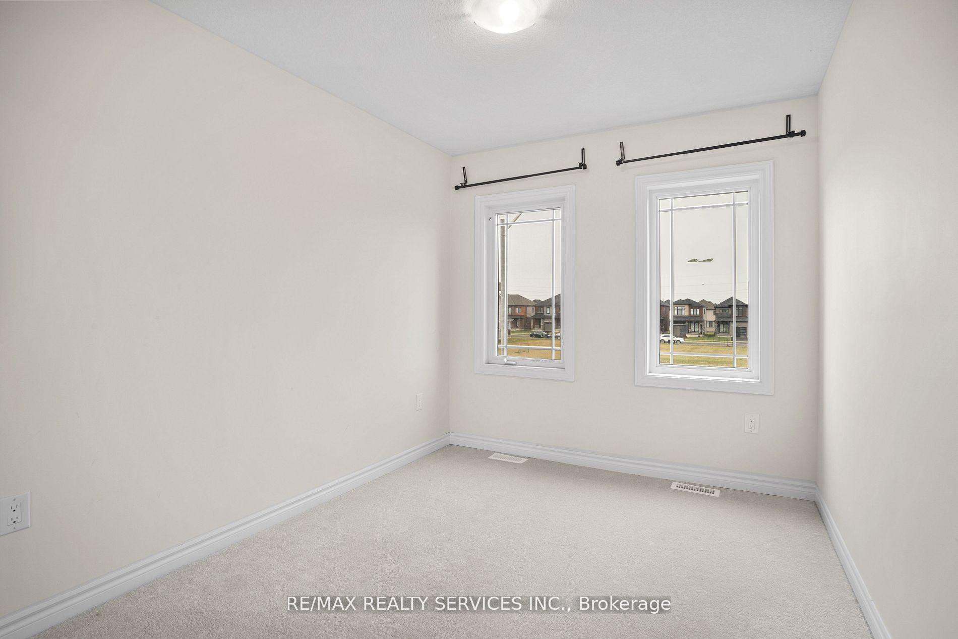 Photo 20 of 16 Concord Drive, Thorold, Rolling Meadows — HOMEH