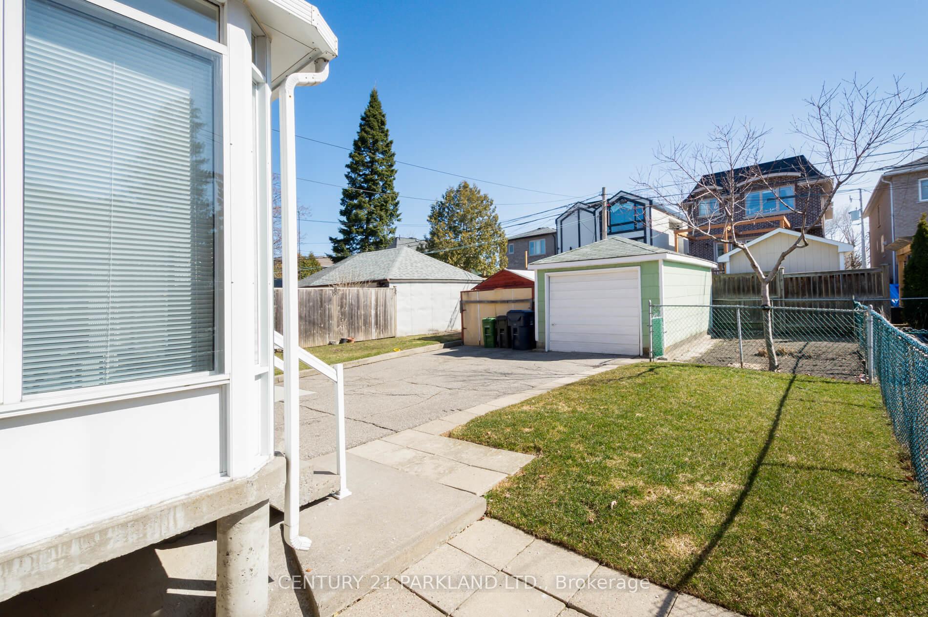Photo 33 of 29 Cadorna Avenue, Toronto, Danforth Village-East York — HOMEH
