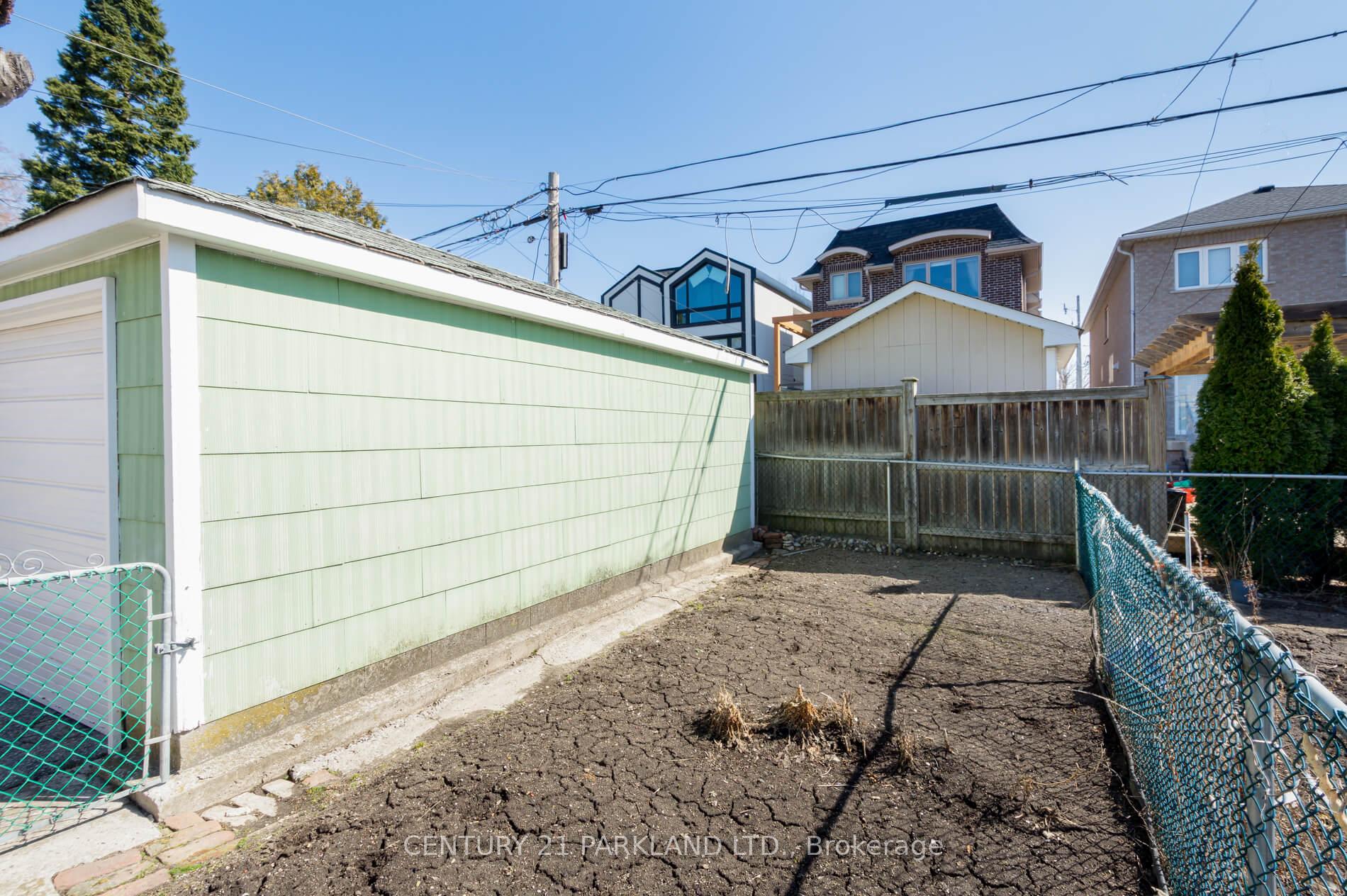 Photo 34 of 29 Cadorna Avenue, Toronto, Danforth Village-East York — HOMEH