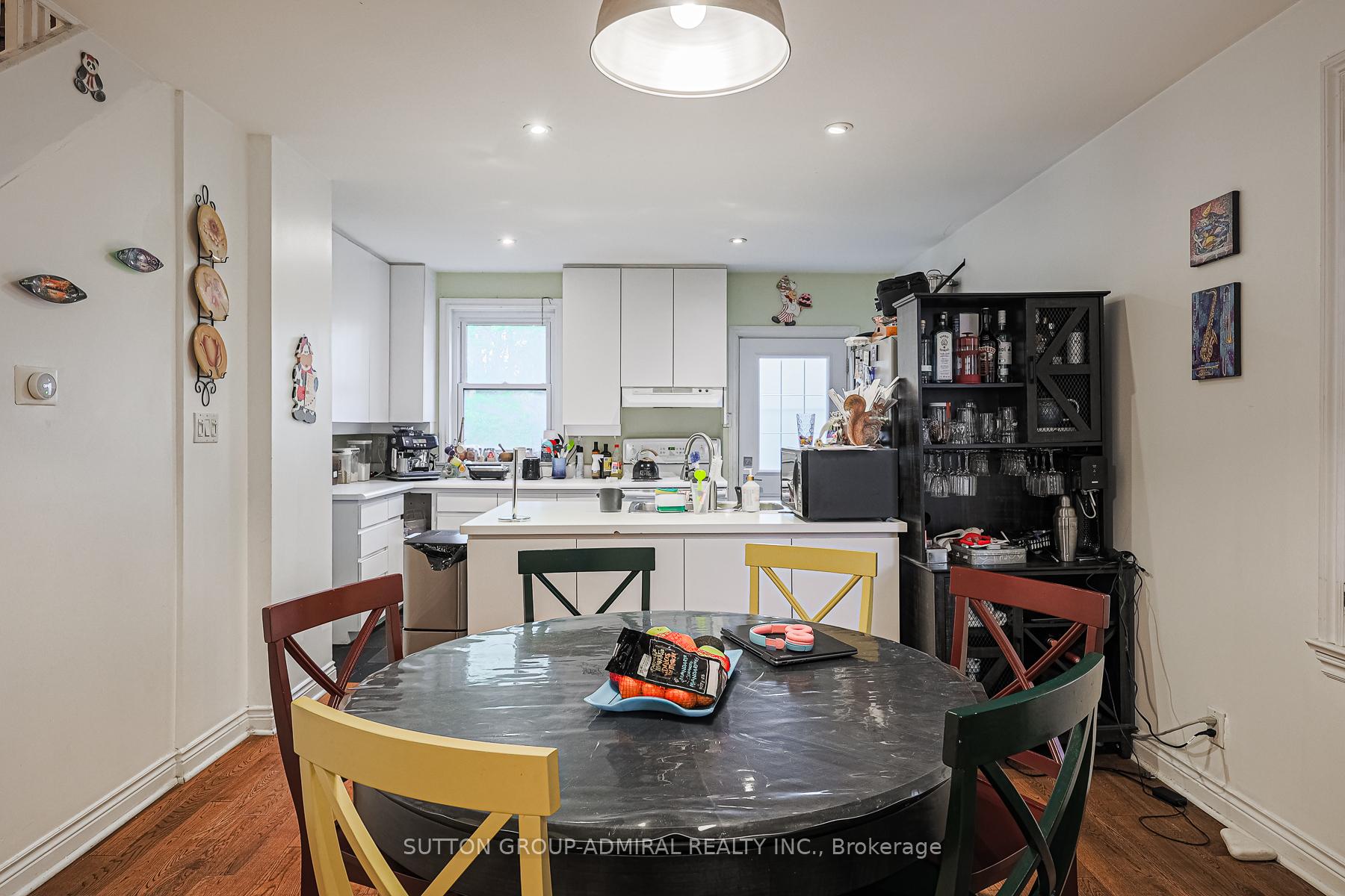 Photo 7 of 117 Helendale Avenue, Toronto, Yonge-Eglinton — HOMEH