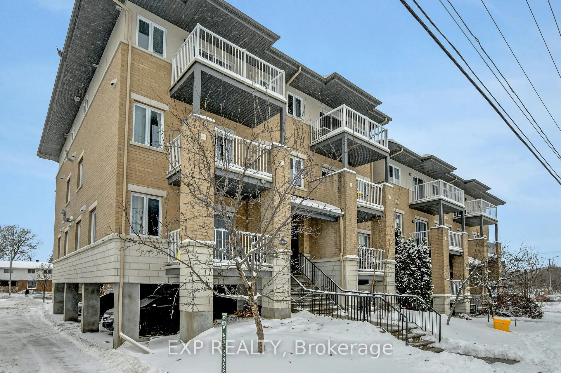 Photo 2 of Unit 4, 1220 Mcwatters Road, Ottawa, Queensway Terrace South/Ridgeview — HOMEH