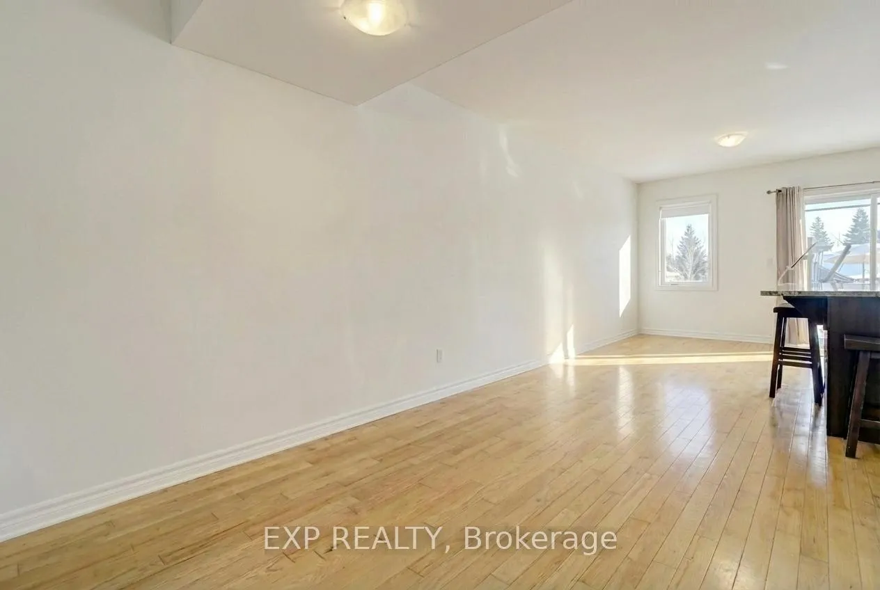 Photo 11 of Unit 4, 1220 Mcwatters Road, Ottawa, Queensway Terrace South/Ridgeview — HOMEH