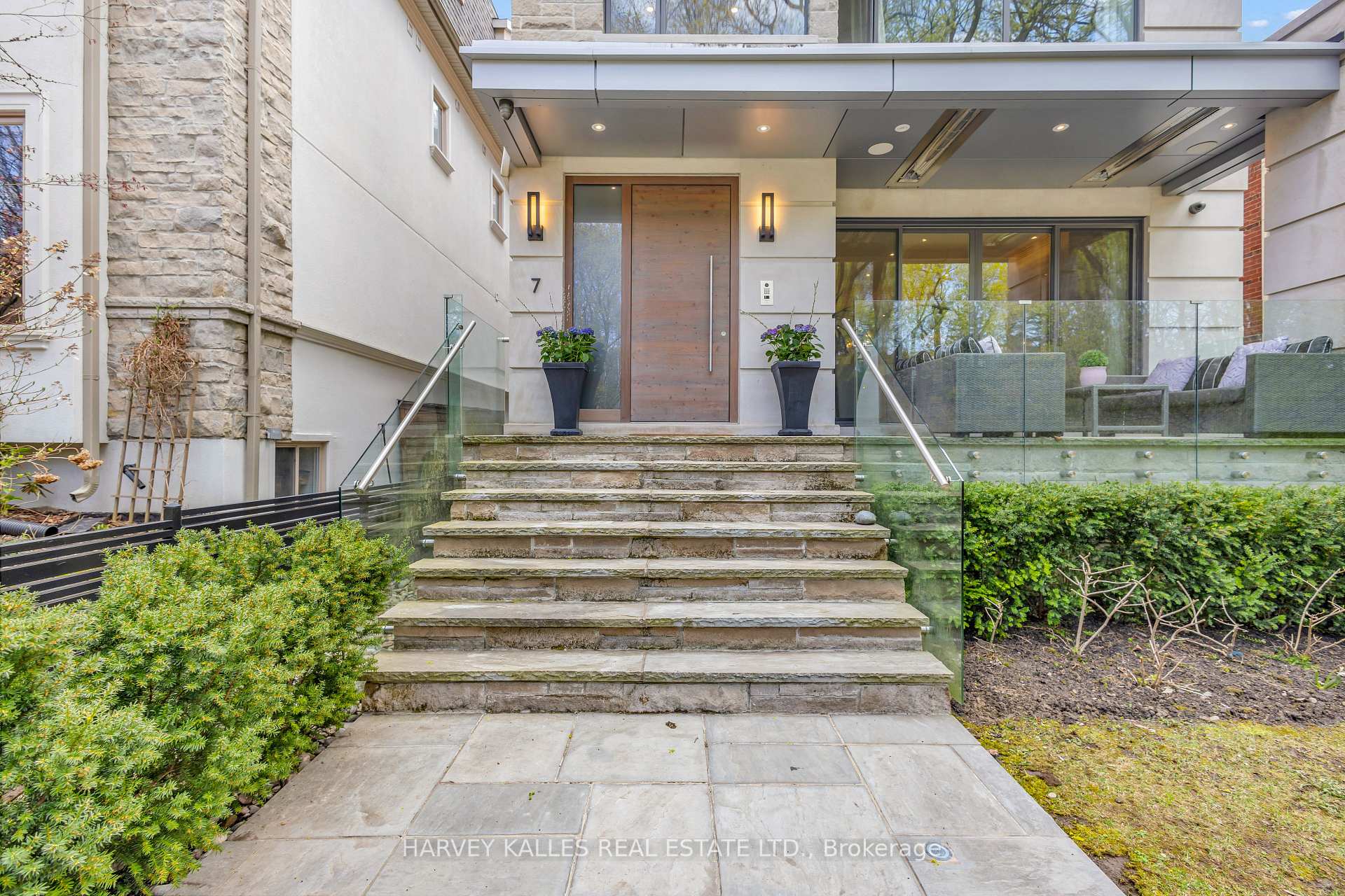 Photo 2 of 7 Relmar Gardens, Toronto, Forest Hill South — HOMEH