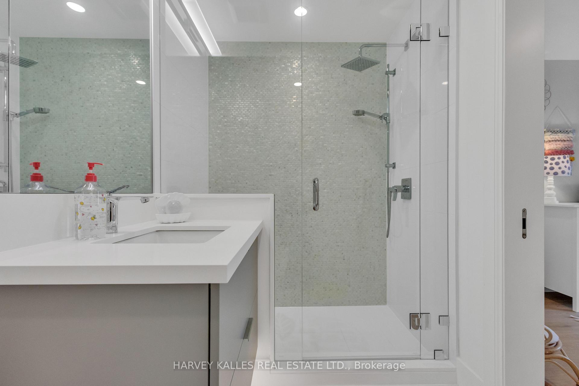 Photo 27 of 7 Relmar Gardens, Toronto, Forest Hill South — HOMEH