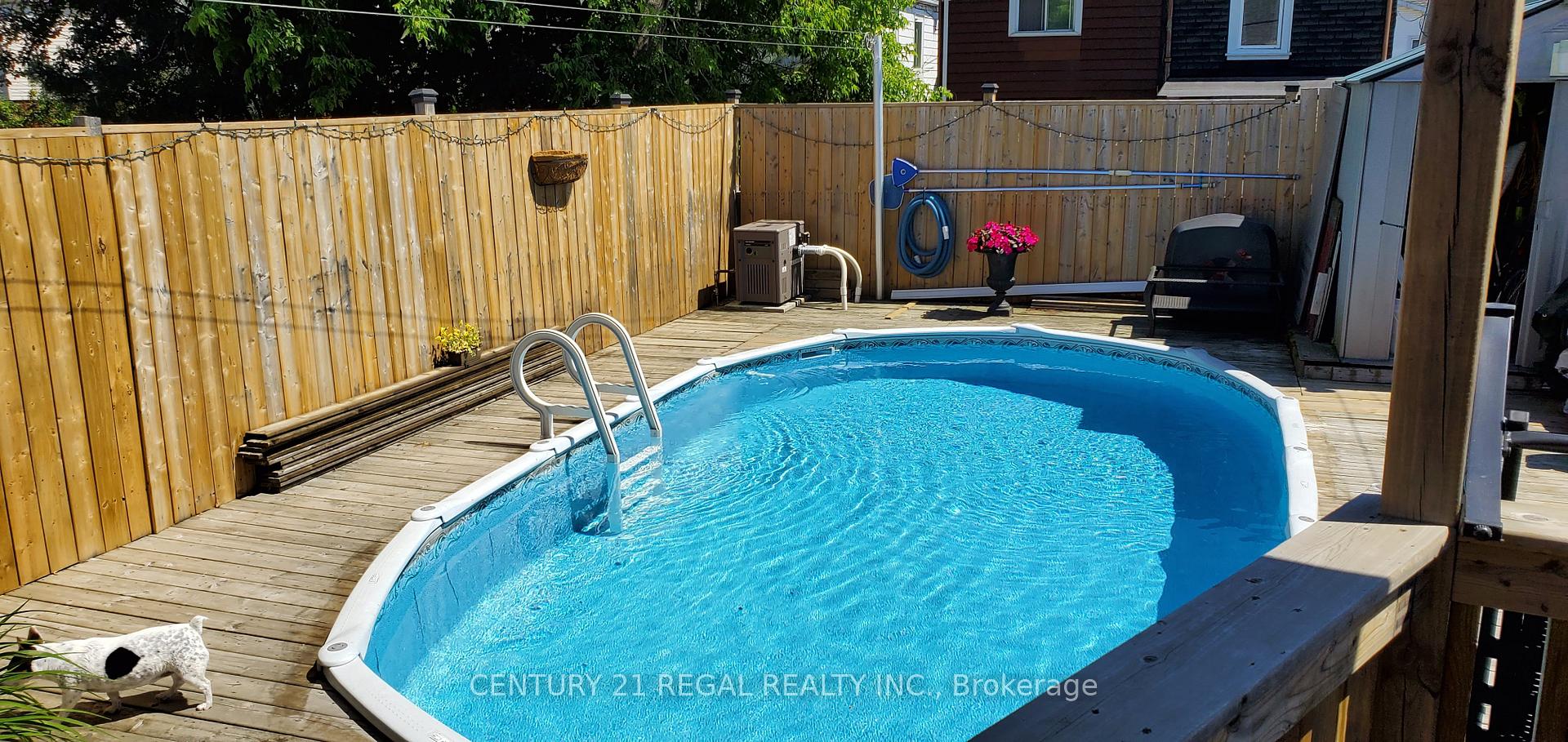 Photo 35 of 527 Sammon Avenue, Toronto, Danforth Village-East York — HOMEH