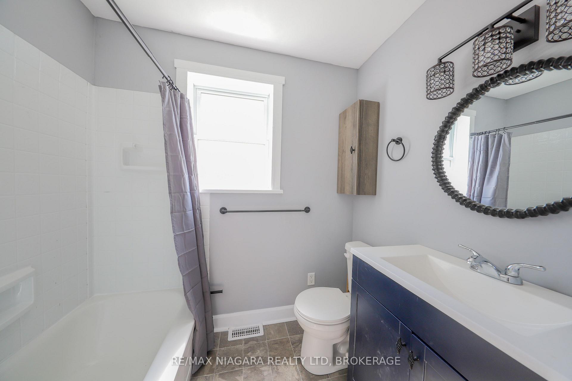 Photo 10 of 214 Allanburg Road, Thorold, Allanburg/Thorold South — HOMEH