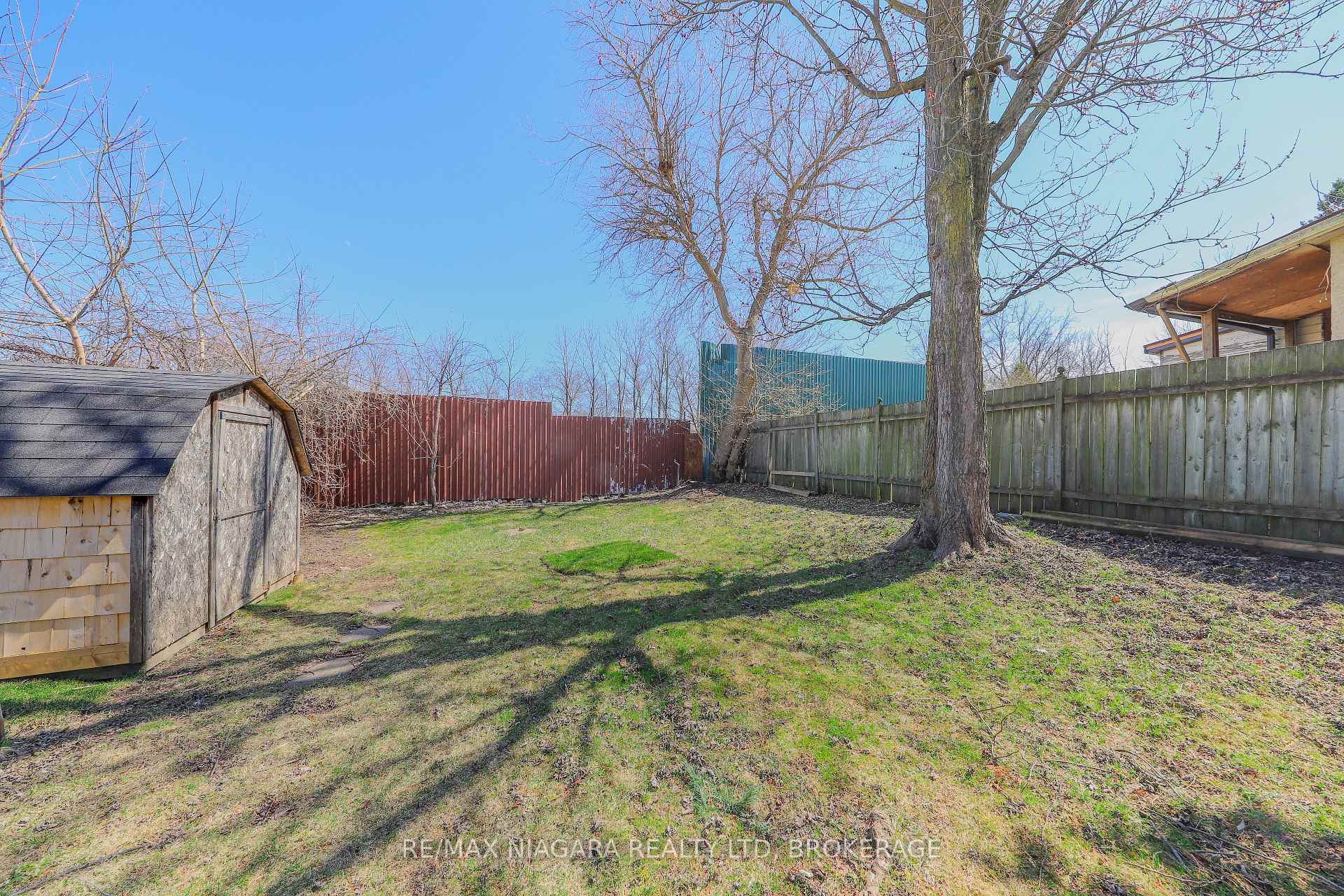 Photo 21 of 214 Allanburg Road, Thorold, Allanburg/Thorold South — HOMEH