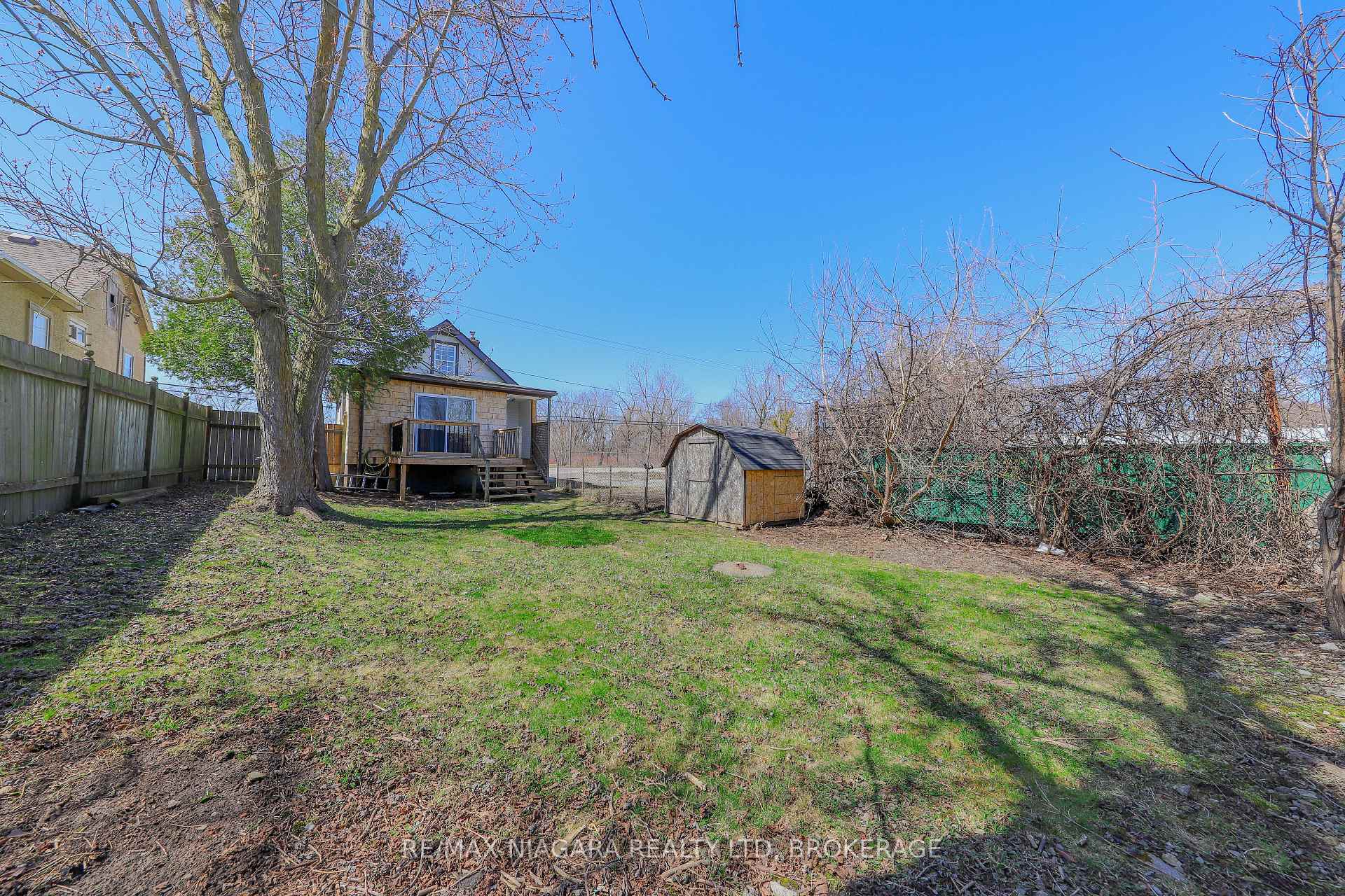 Photo 23 of 214 Allanburg Road, Thorold, Allanburg/Thorold South — HOMEH