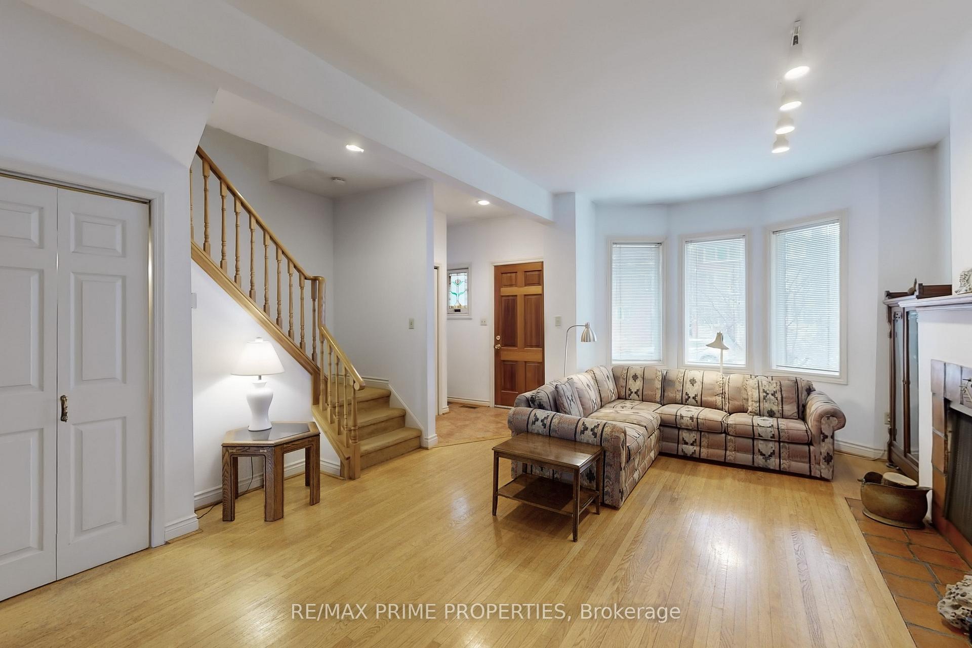 Photo 2 of 107 Fulton Avenue, Toronto, Playter Estates-Danforth — HOMEH