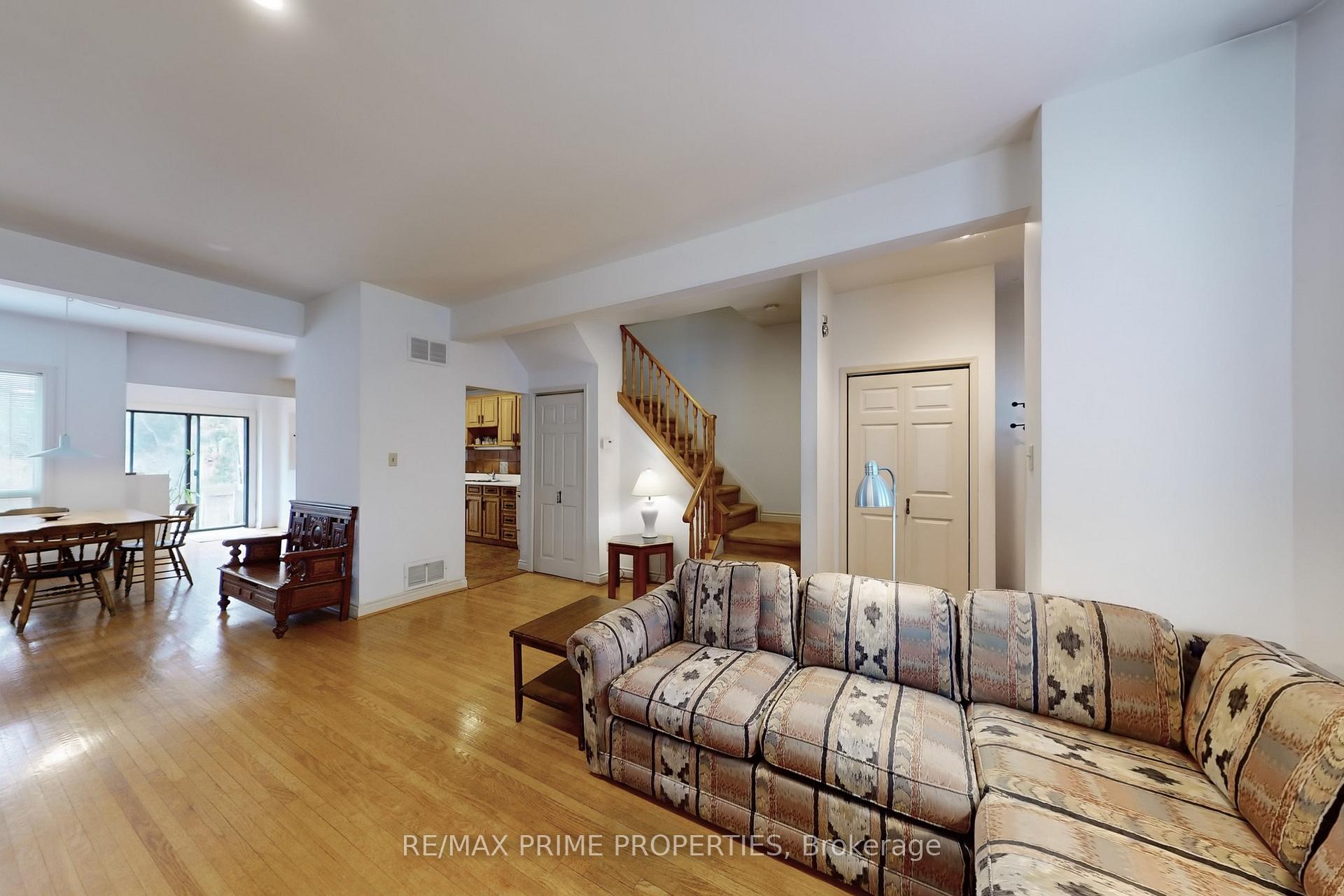 Photo 3 of 107 Fulton Avenue, Toronto, Playter Estates-Danforth — HOMEH