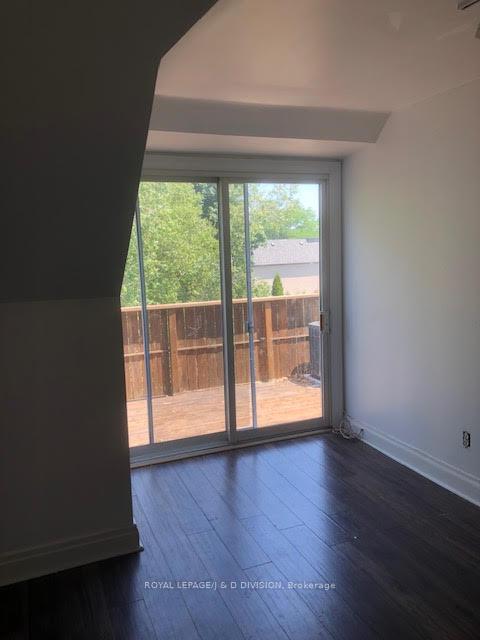 Photo 4 of Unit 4, 49 Oriole Parkway, Toronto, Yonge-St. Clair — HOMEH