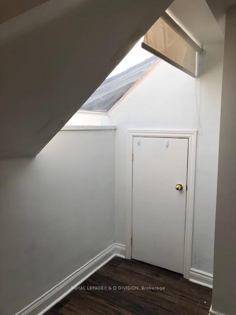 Photo 10 of Unit 4, 49 Oriole Parkway, Toronto, Yonge-St. Clair — HOMEH