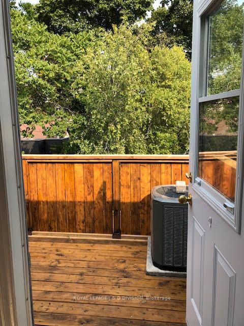 Photo 11 of Unit 4, 49 Oriole Parkway, Toronto, Yonge-St. Clair — HOMEH