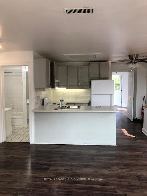 Photo 15 of Unit 4, 49 Oriole Parkway, Toronto, Yonge-St. Clair — HOMEH