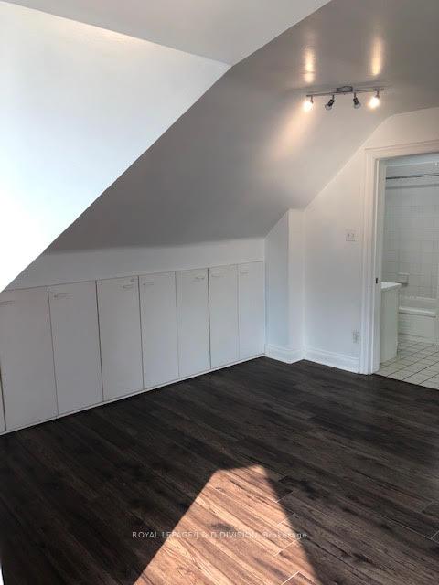 Photo 16 of Unit 4, 49 Oriole Parkway, Toronto, Yonge-St. Clair — HOMEH