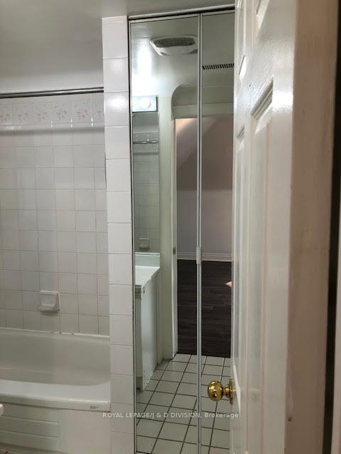 Photo 21 of Unit 4, 49 Oriole Parkway, Toronto, Yonge-St. Clair — HOMEH