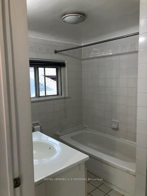 Photo 22 of Unit 4, 49 Oriole Parkway, Toronto, Yonge-St. Clair — HOMEH
