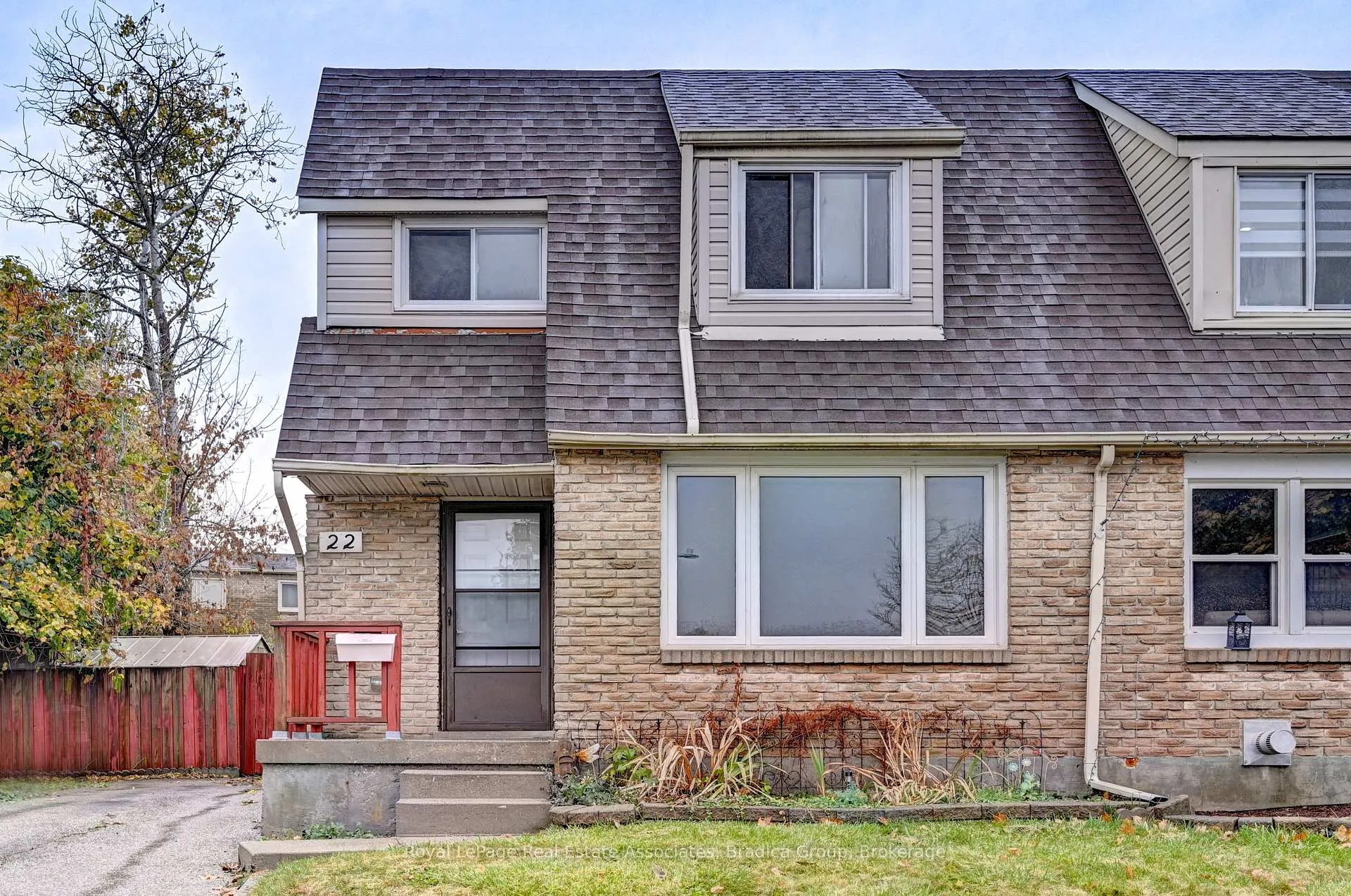 Photo 1 of 22 Berwick Place, Kitchener — HOMEH
