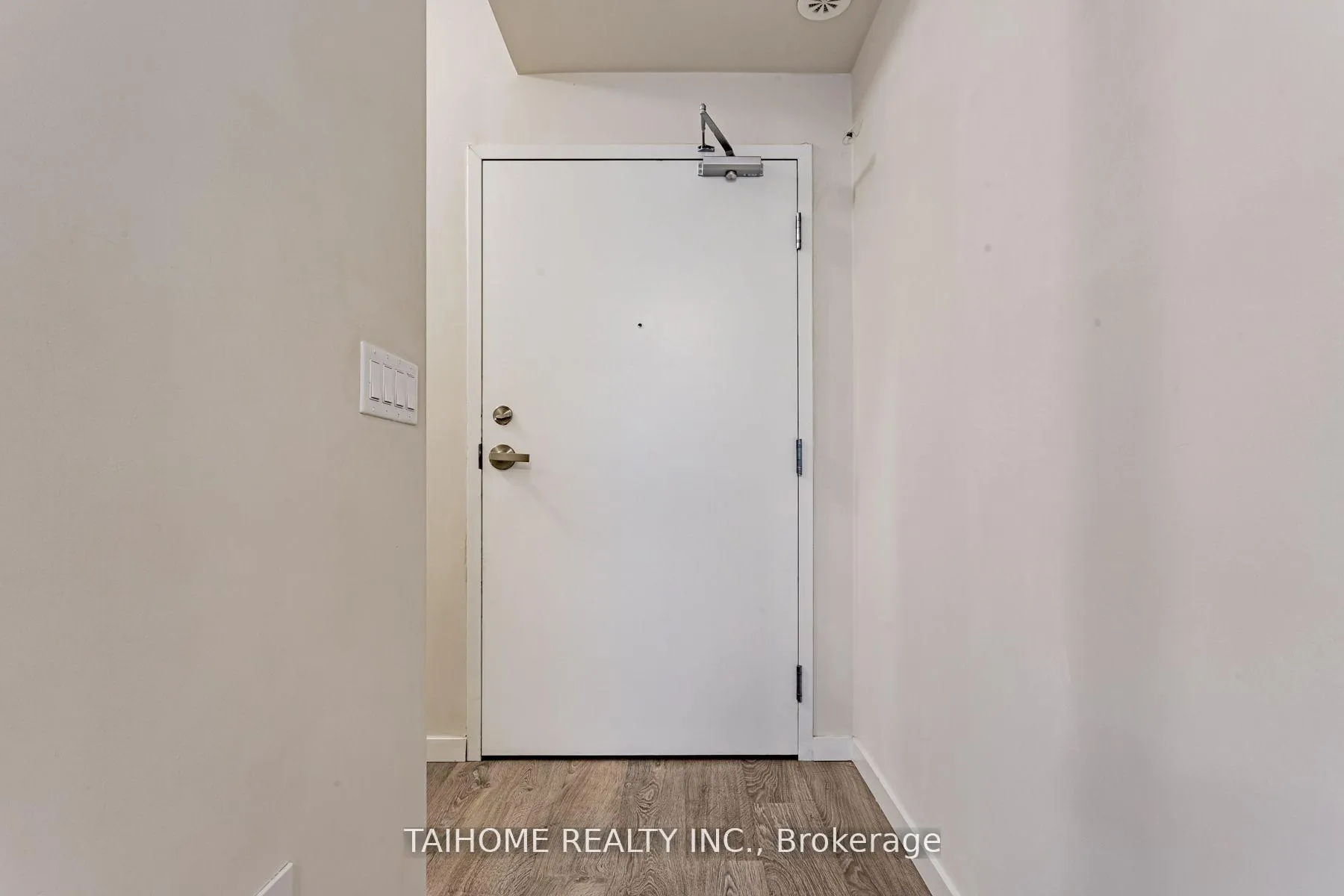 Photo 8 of Unit 74, 400 Alex Gardner Circle, Aurora, Aurora Village — HOMEH
