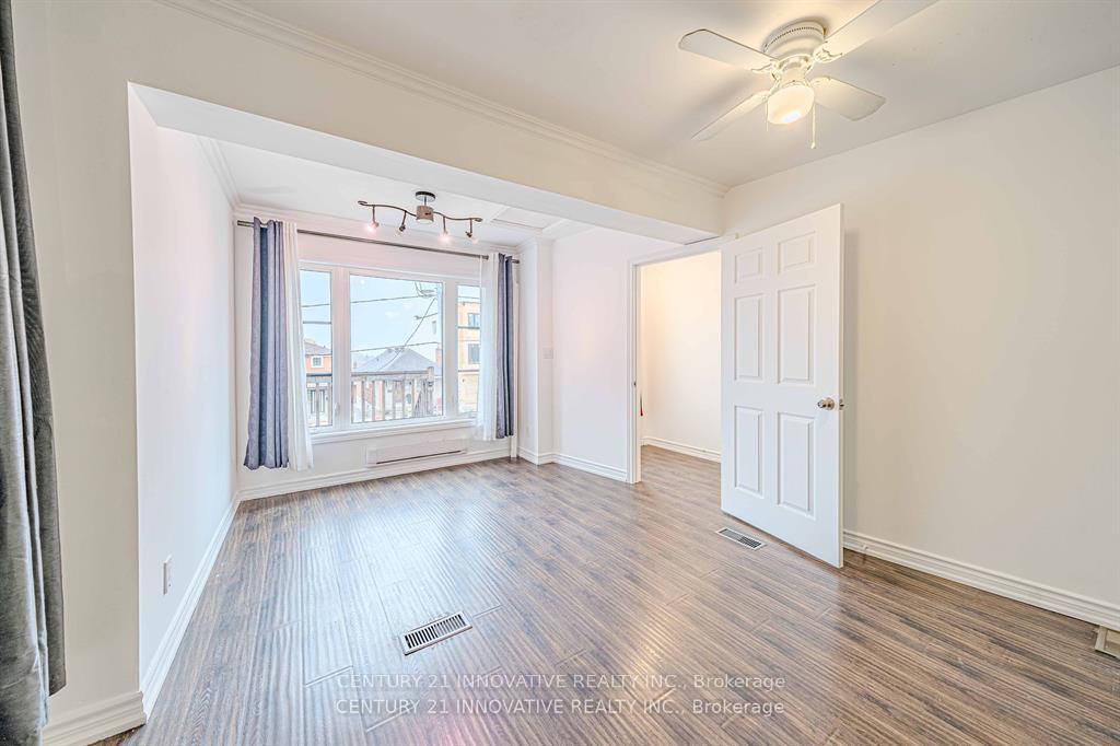 Photo 4 of Unit Upper, 523 Westmount Avenue, Toronto, Oakwood Village — HOMEH