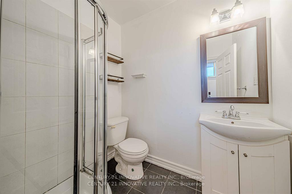 Photo 18 of Unit Upper, 523 Westmount Avenue, Toronto, Oakwood Village — HOMEH