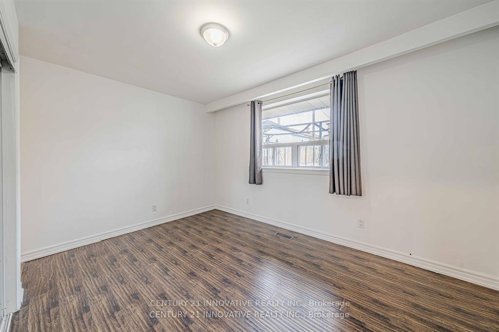 Photo 19 of Unit Upper, 523 Westmount Avenue, Toronto, Oakwood Village — HOMEH