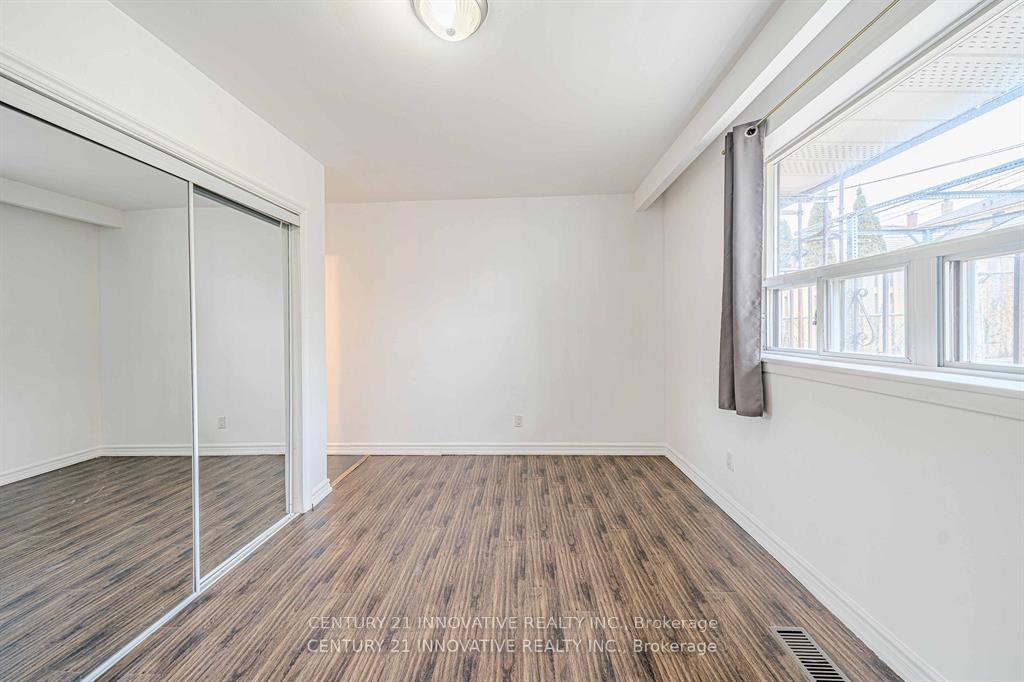 Photo 20 of Unit Upper, 523 Westmount Avenue, Toronto, Oakwood Village — HOMEH