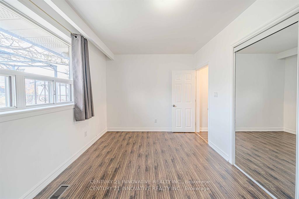 Photo 23 of Unit Upper, 523 Westmount Avenue, Toronto, Oakwood Village — HOMEH