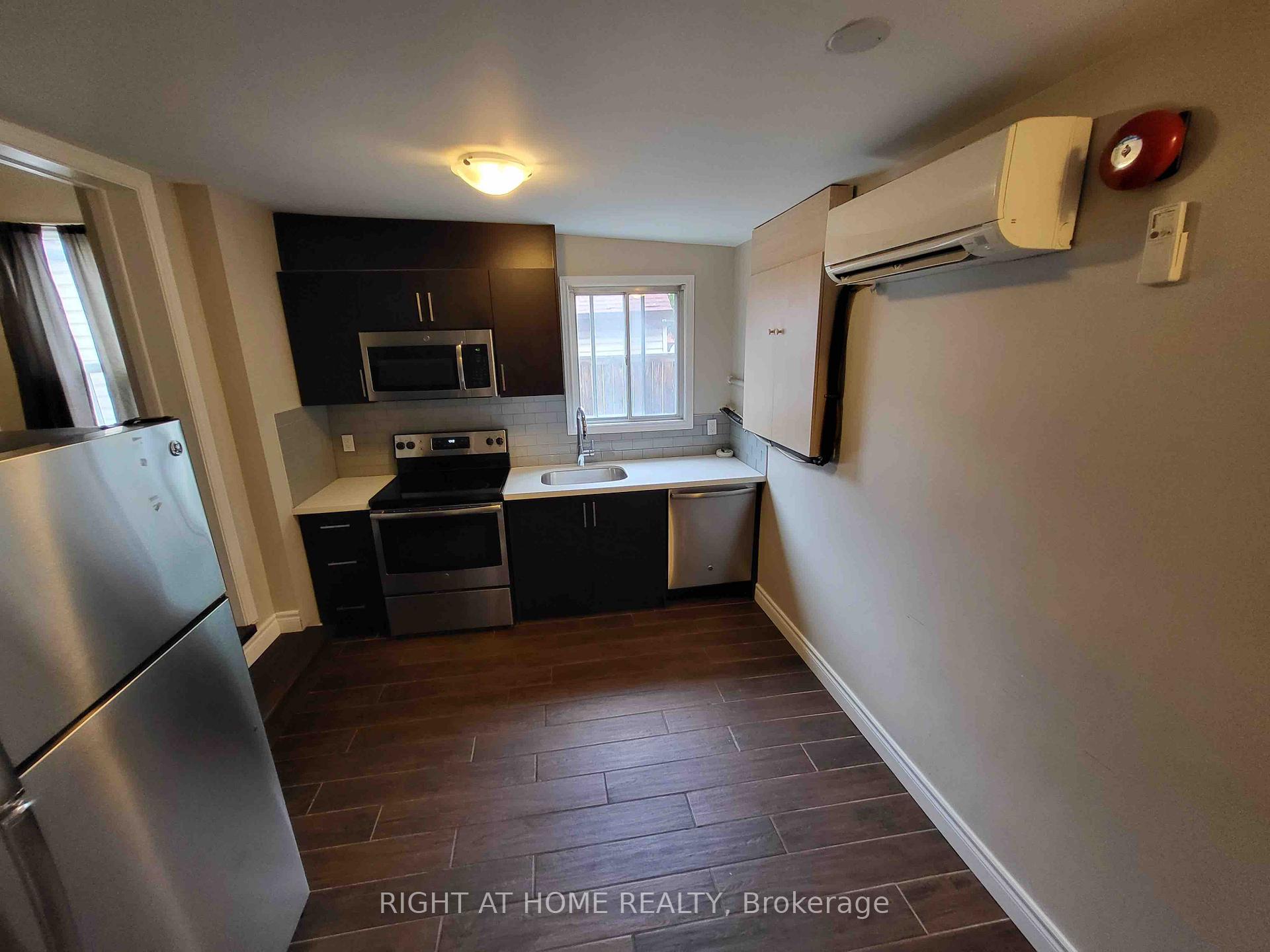 Photo 4 of Unit 2, 95 D'arcy Street, Toronto, Kensington-Chinatown — HOMEH