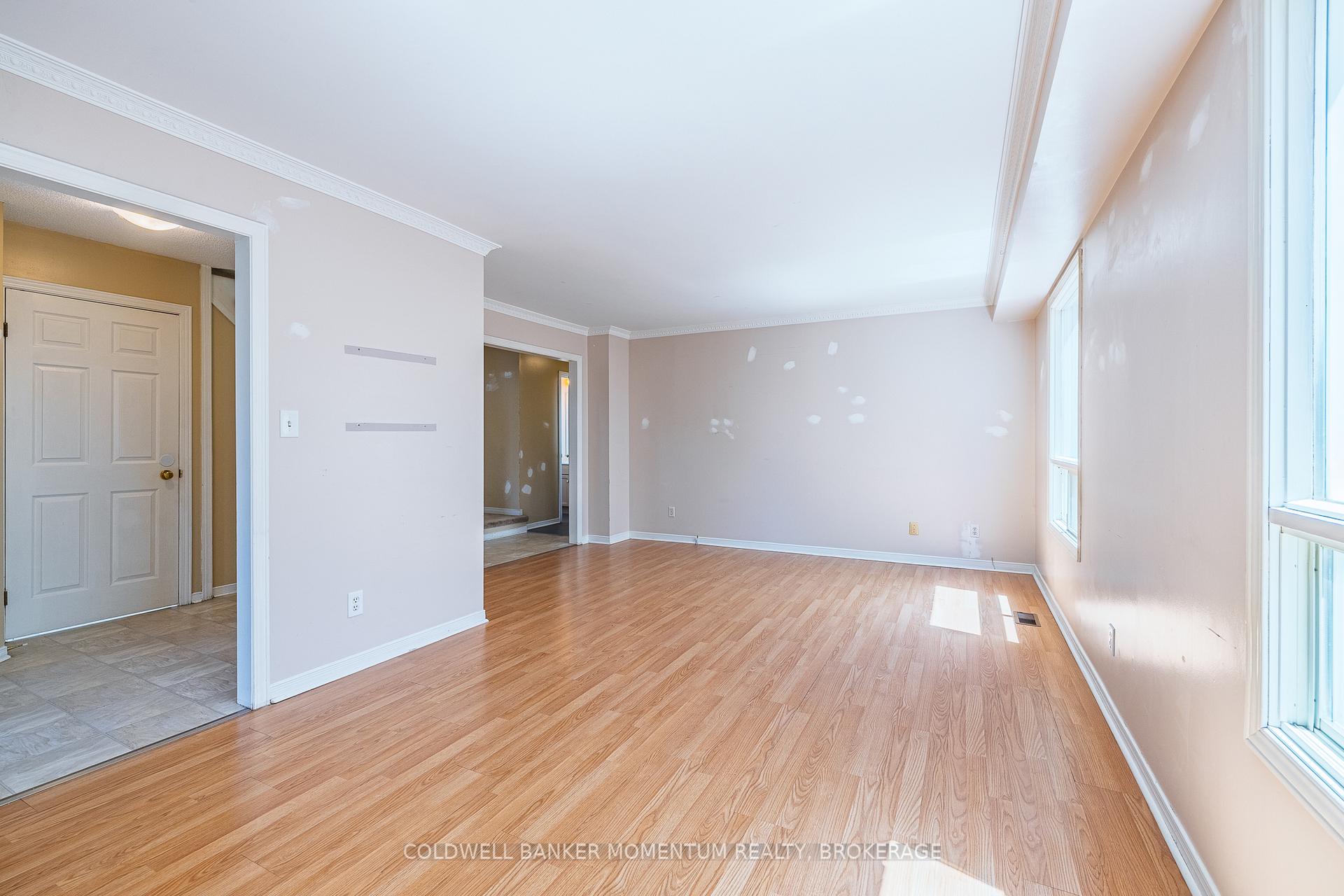 Photo 8 of 116 Summers Drive, Thorold, Confederation Heights — HOMEH
