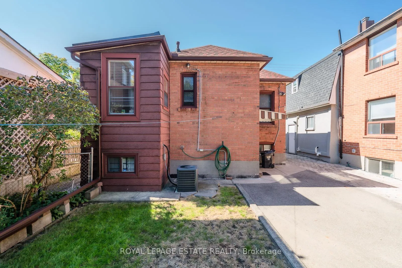 Photo 24 of 297 Cedarvale Avenue, Toronto, Woodbine-Lumsden — HOMEH