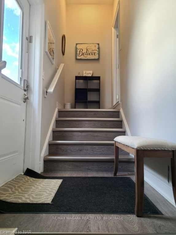 Photo 2 of Unit 2, 9 Patricia Street, Thorold, Thorold Downtown — HOMEH